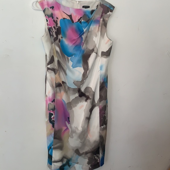 Ann Taylor sleeveless dress